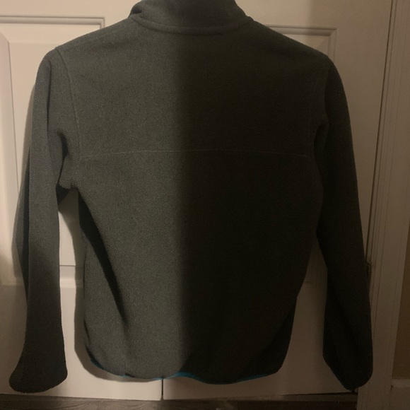 Patagonia Synchilla Pullover Fleece Gray and Turquoise - Picture 5 of 5